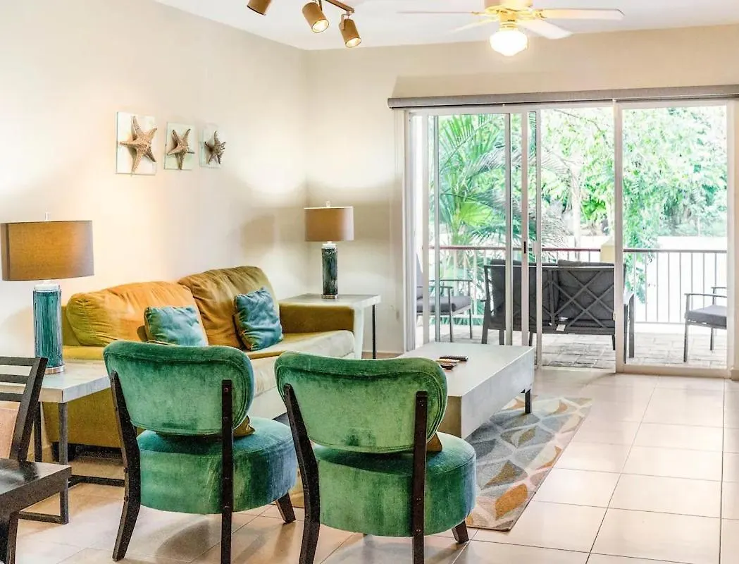 Luxury Island Life Apartment Cozumel
